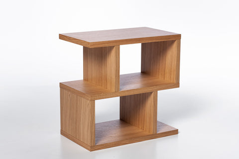 Šoninis staliukas GEOMETRIC, lakuota ąžuolo faneruotė